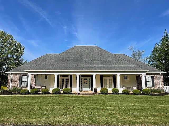 1st image of 3285 Shadowood Ln