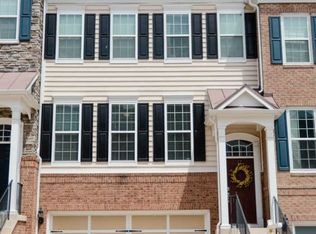43604 White Cap Ter, Chantilly, VA 20152