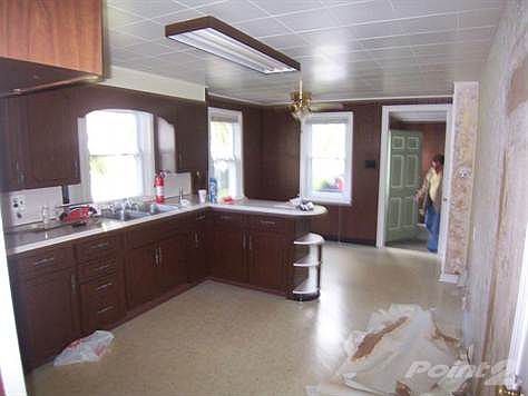 Kitchen Before Renovations