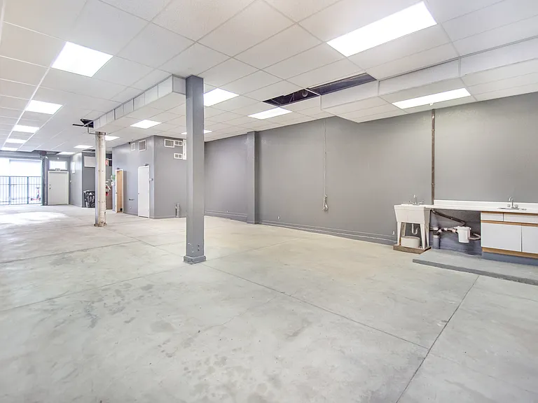 30 Washburn St #3 — Photo 35
