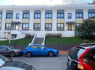 2422 17th St NW, Washington, DC 20009