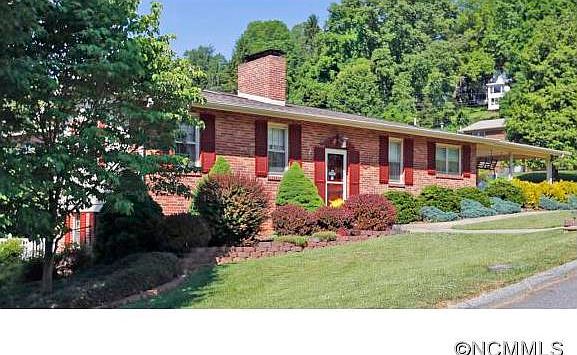 1st image of 181 Azalea Dr