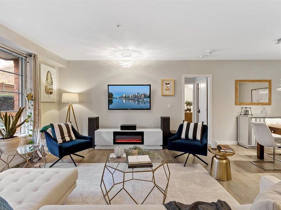 1st image of 3728 Thurston St #37