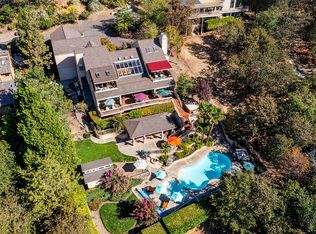 220 Mariposa Ter, Medford, OR 97504