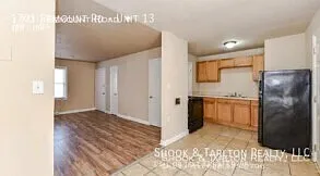 1701 Remount Rd #13 — Photo 2