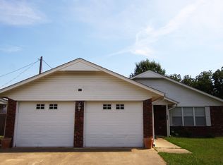 105 S Rowe St, Pryor, OK 74361