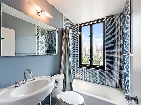 5th image of 407 Park Ave S APT 9B