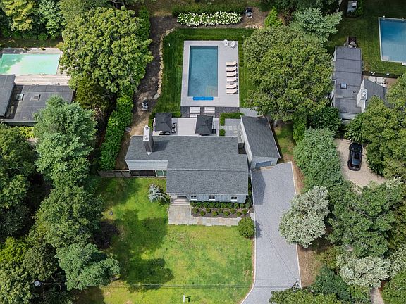 2nd image of 7 Gunpowder Ln