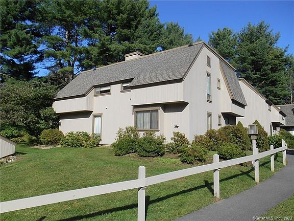 2nd image of 116 Mallard Dr #116