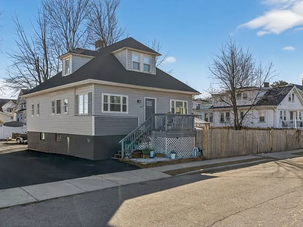27 Herbert Rd, Quincy, MA 02171