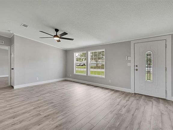4th image of 36125 WHITE FIR WAY