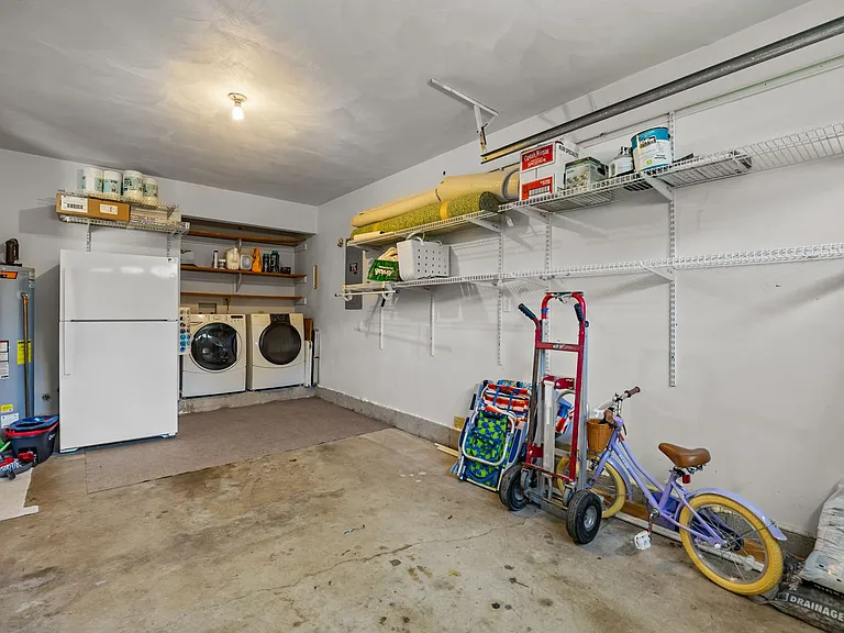 4112 Stillwood Ct — Photo 15