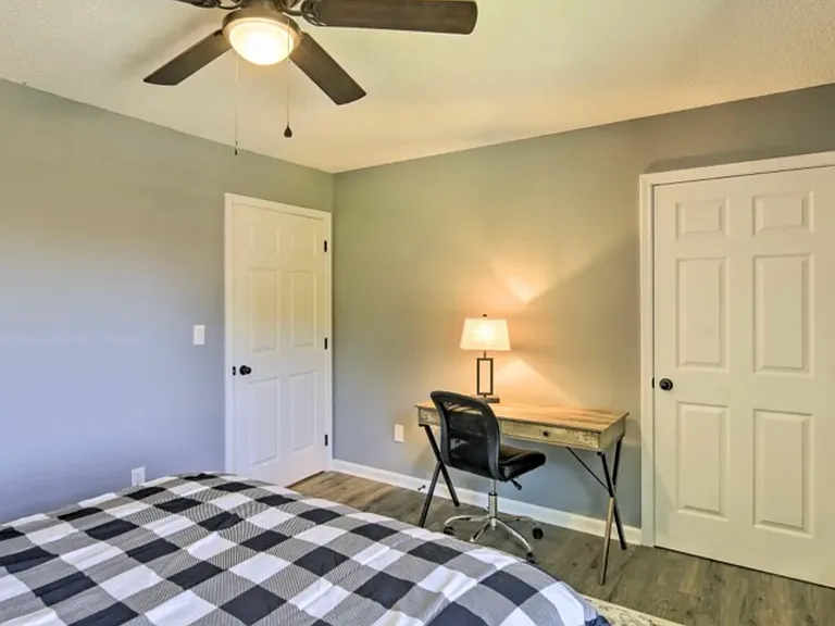 306 Emerald Dr — Photo 19