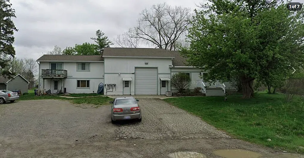 1 bed, 1.5 bath, 900 sqft, $850 — Photo 1