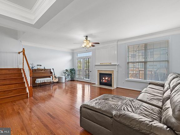 4th image of 15016 Danube Way