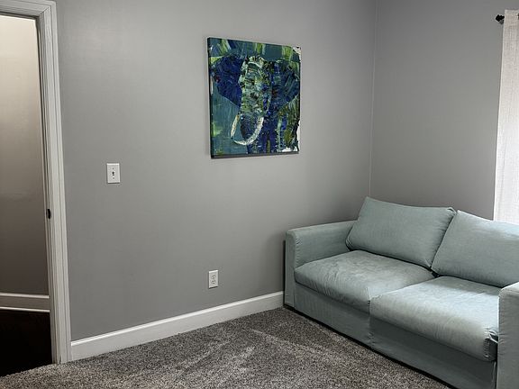 3rd image of 8525 Asheworth Dr