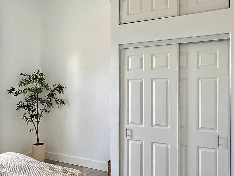 Second bedroom. Memory foam bed. Queen bed
