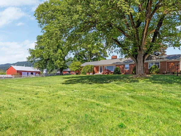14441 N Mountain Rd, Broadway, VA 22815