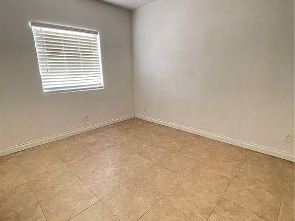 4th image of 5675 E Lake Mead Blvd APT 2