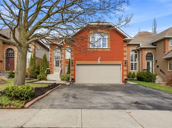 166 Boulding Ave, Hamilton, ON L8B 0N2