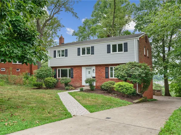 1290 Sky Ridge Dr, Pittsburgh, PA 15241