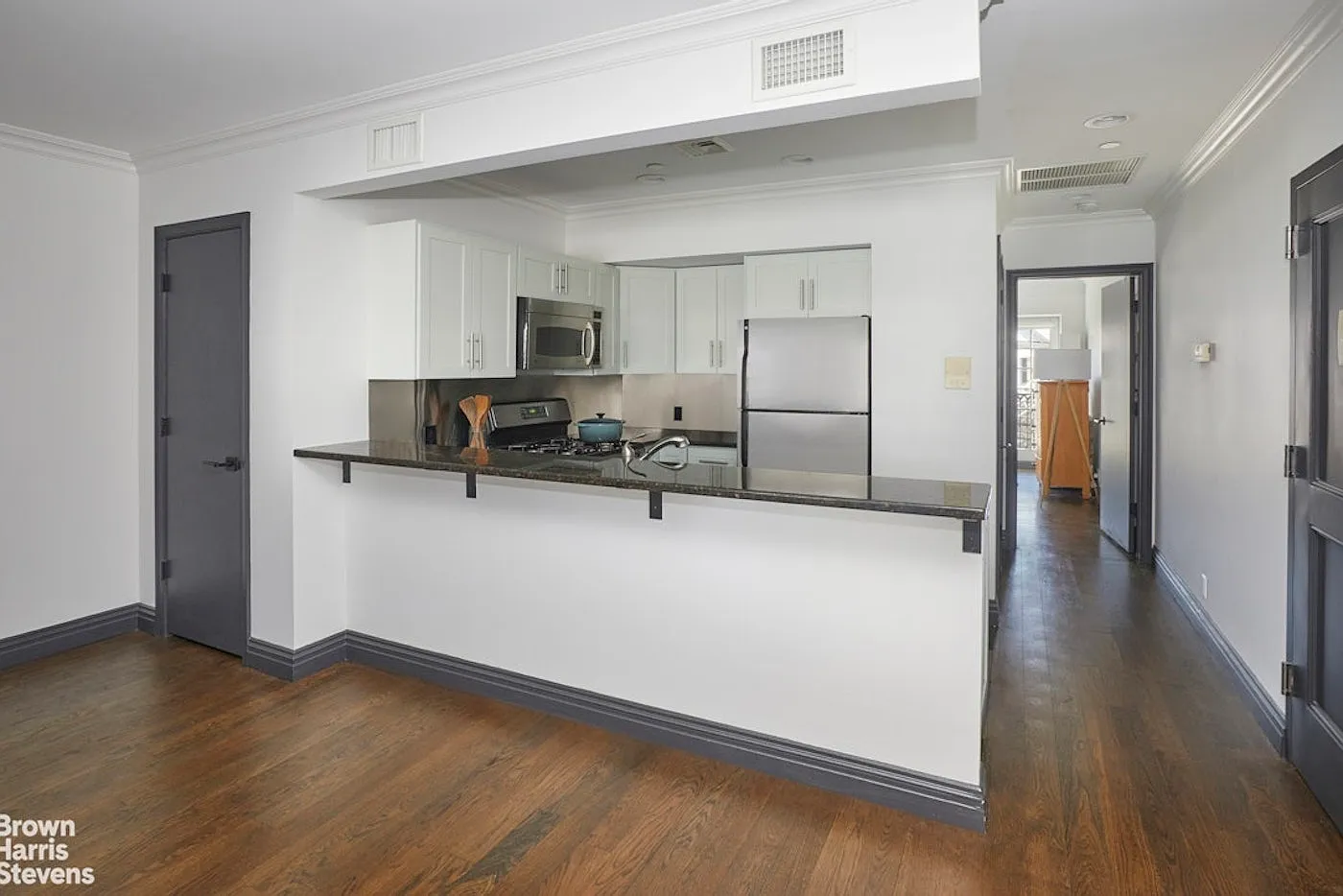 85 Hudson Avenue — Photo 2