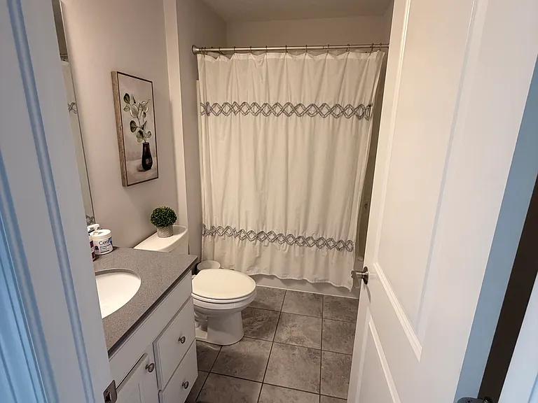 5260 Duxbury Dr — Photo 18