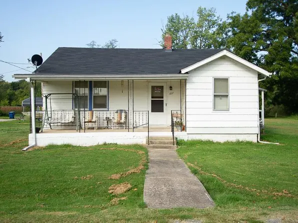607 Walnut St, Foley, MO 63347