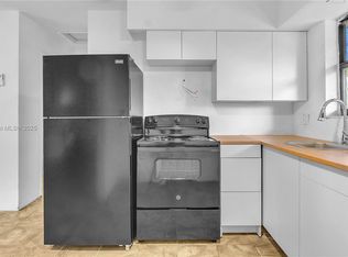 (Undisclosed Address), Hollywood, FL 33020