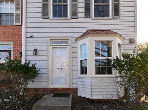 2325 Kevsway Ct, Windsor Mill, MD 21244
