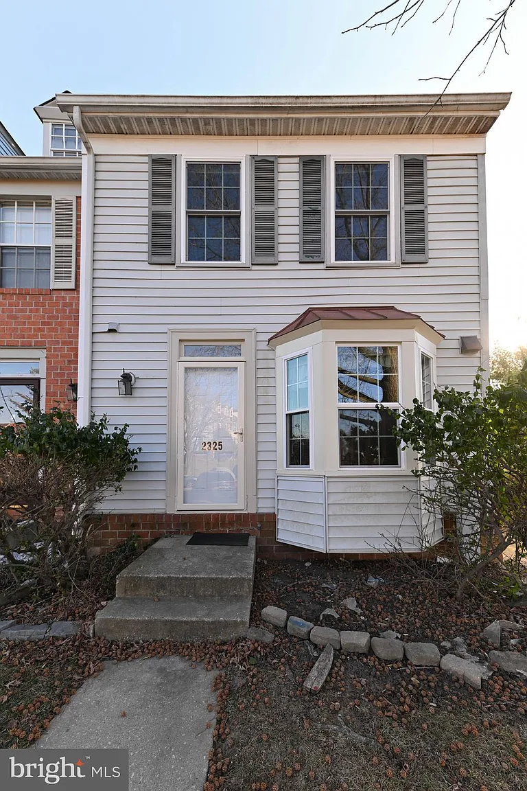 2325 Kevsway Ct photo 1
