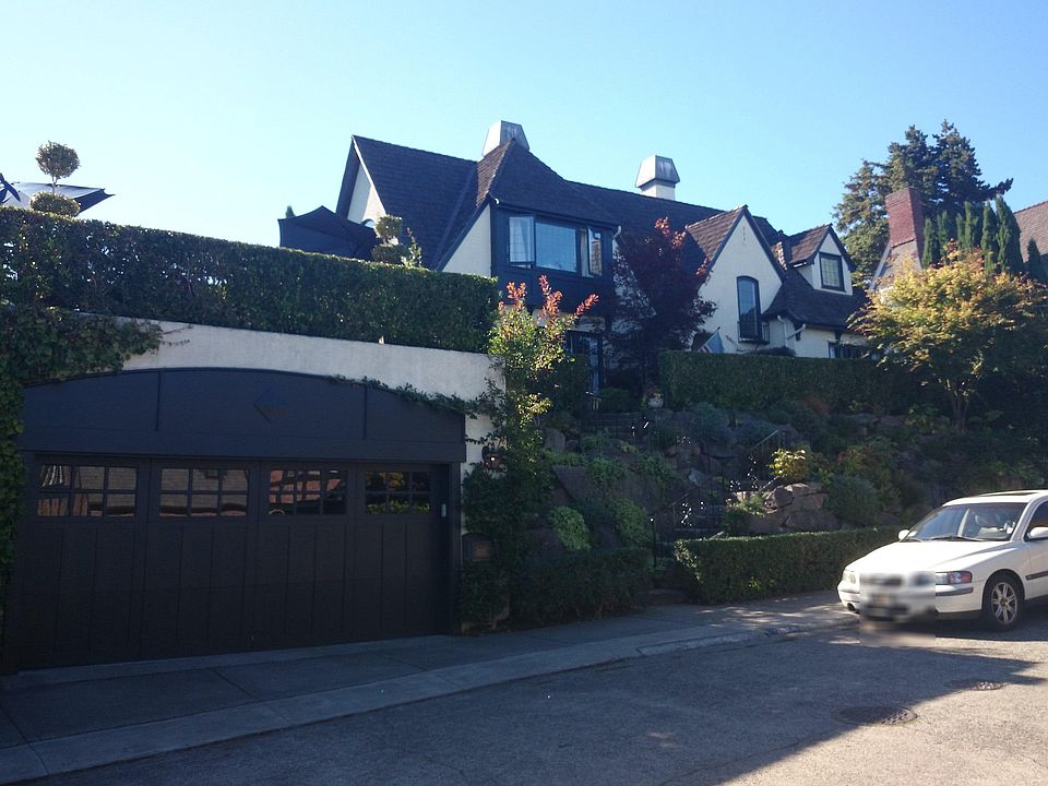 1st image of 3125 E Laurelhurst Dr NE