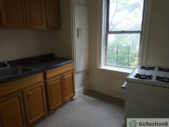 142 Arlington Ave APT 204, Jersey City, NJ 07305