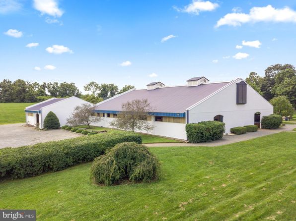 548 Training Center Dr, Elkton, MD 21921