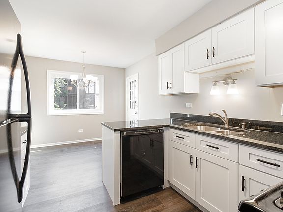 4th image of 11223 Cottonwood Dr #31A