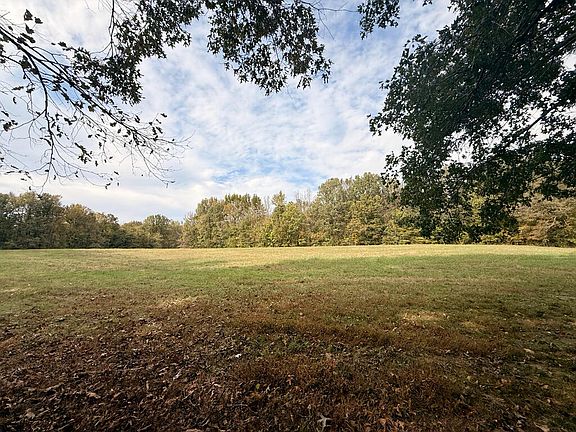 4th image of 0 Lackey Rd