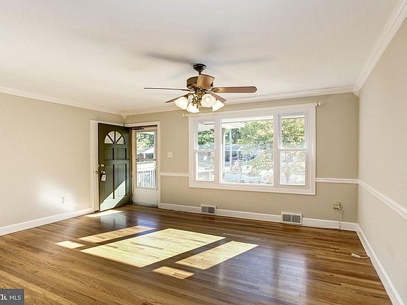 4th image of 6110 Leewood Dr