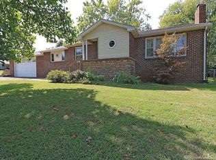 1017 West Dr, Desloge, MO 63601
