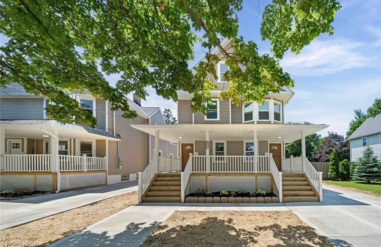 3 bed, $1,600 — Photo 1
