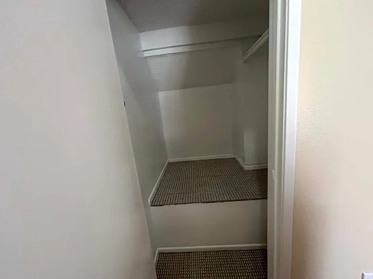 21820 Marylee St #234 — Photo 39