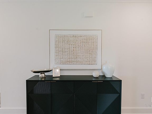 3rd image of 28072 Hallow Trl