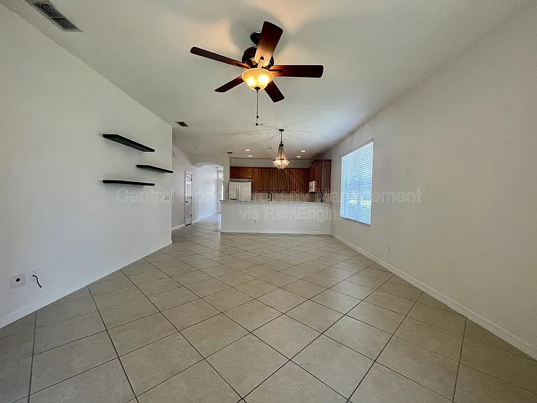 9376 Ravens Willow Dr — Photo 4