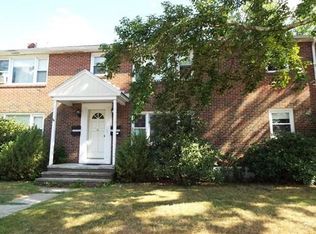 10 Vecchia St APT D, Webster, MA 01570