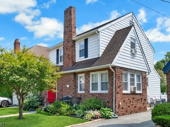 17 Ferncliff Rd, Bloomfield Twp., NJ 07003