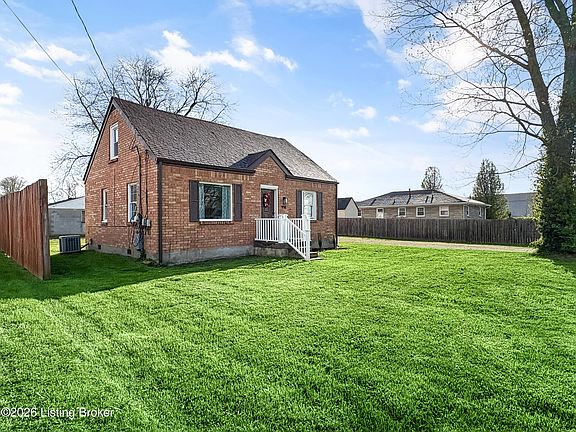 5th image of 998 Meadow Hill Rd