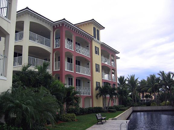 3rd image of 5380 W Harbor Village Dr APT 401