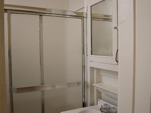 5th image of 1750 Mission St APT 45