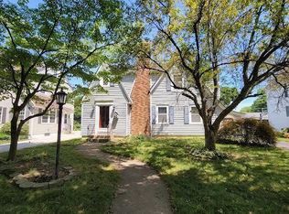 220 Jefferson Rd, Newark, OH 43055