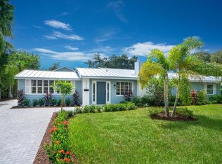 1772 North Dr, Sarasota, FL 34239