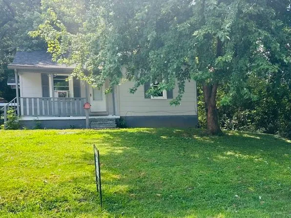 129 Coppock St, Campbellsville, KY 42718